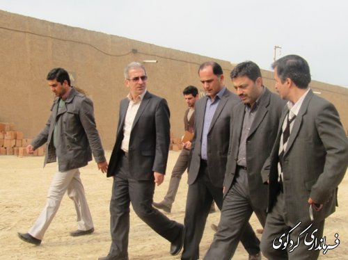 دیدار صمیمانه فرماندار با کارگران کارخانه سفال آشیانه