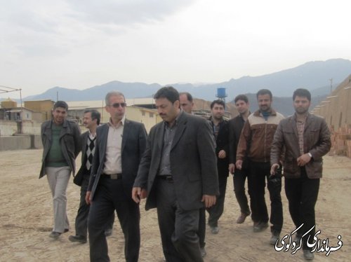 دیدار صمیمانه فرماندار با کارگران کارخانه سفال آشیانه