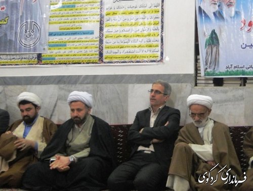 جشن پیروزی انقلاب اسلامی در روستای اسلام آباد با حضور فرماندار(گزارش تصویری)