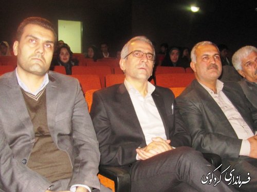 برگزاری شب شعر ویژه ایام الله دهه فجر با حضور فرماندار