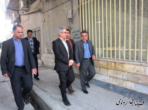 بازدید سرزده فرماندار از ادارات شهرستان
