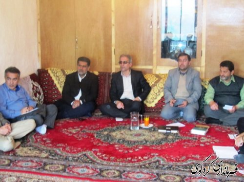 بررسی مسائل و مشکلات روستاهای شهرستان با حضور فرماندار