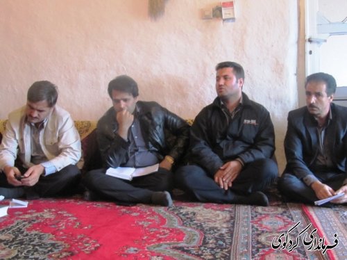 بررسی مسائل و مشکلات روستاهای شهرستان با حضور فرماندار