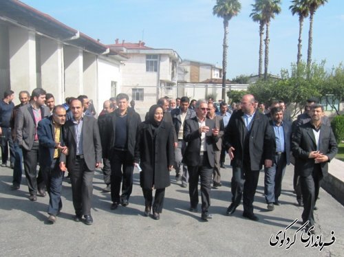 فرماندار کردکوی: خط مقدم رشد و توسعه اقتصاد کشور کارگران هستند