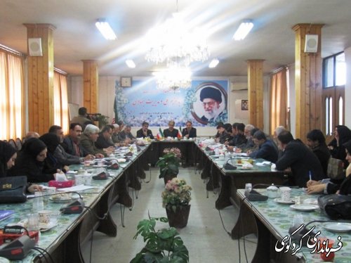 یازدهمین همایش دهیاران و روسای شورای اسلامی با حضور فرماندار و مدیرکل دفتر امور روستایی و شورا ها برگزار گردید