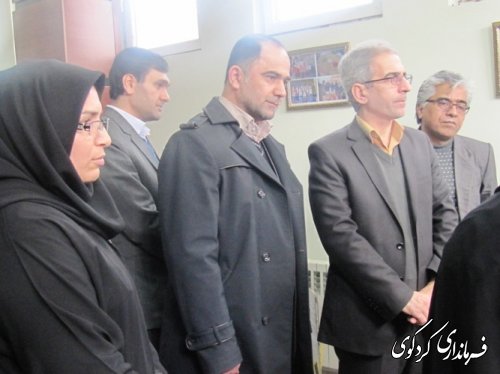 نمایشگاه جشنواره کشوری دانش آموزان جابر بن حیان با حضور فرماندار و معاون آموزشی (دوره ابتدایی) اداره کل آموزش و پرورش استان افتتاح شد