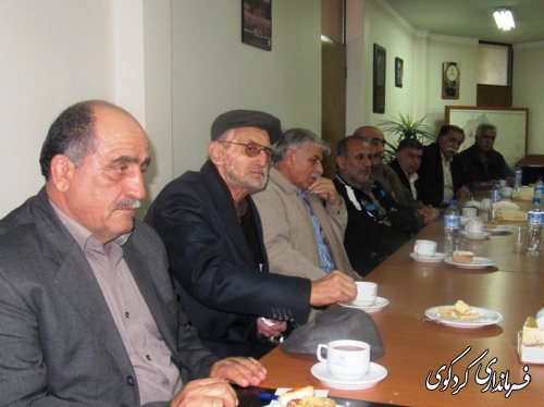 دیدار صمیمانه پیشکسوتان ورزش کشتی با فرماندار شهرستان کردکوی