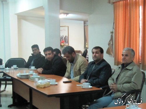 تبریک سال جدید کارکنان فرمانداری  وبخشداری به مجتبی جمالی 