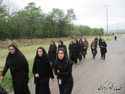 همایش پیاده روی به مناسبت روز زن در کردکوی برگزار گردید