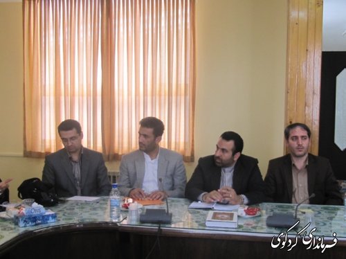 نشست صمیمی معاونت سیاسی و امنیتی استاندار گلستان با کارکنان فرمانداری