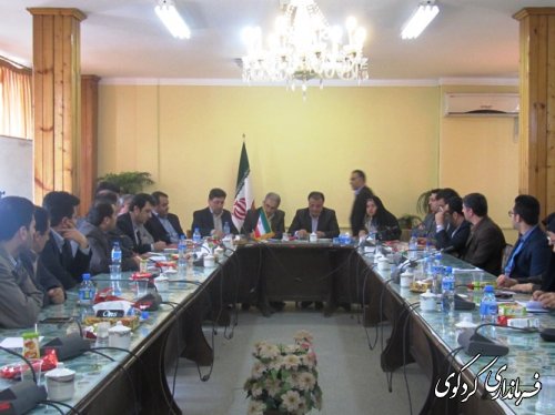 نشست صمیمی معاونت سیاسی و امنیتی استاندار گلستان با کارکنان فرمانداری