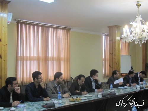 نشست صمیمی معاونت سیاسی و امنیتی استاندار گلستان با کارکنان فرمانداری