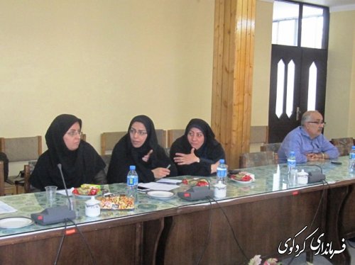 نشست صمیمی معاونت سیاسی و امنیتی استاندار گلستان با کارکنان فرمانداری