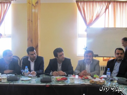 نشست صمیمی معاونت سیاسی و امنیتی استاندار گلستان با کارکنان فرمانداری