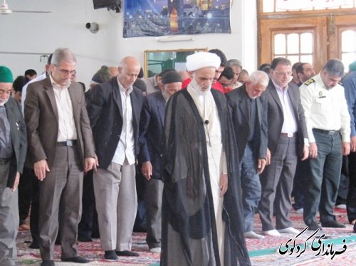 دیدار طهماسبی معاون سیاسی امنیتی استانداری گلستان با امام جمعه کردکوی و چند تن از خانواده های شاهد