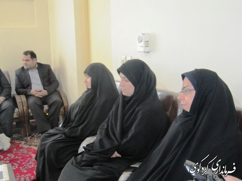 بازدید مدیرکل بانوان و خانواده استانداری از کانون سبز تمیشه