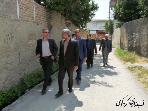 بازدید فرماندار و مدیرکل کمیته امداد ازچند خانواده ی مدد جو