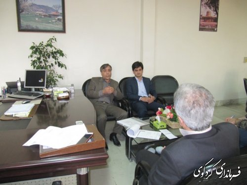 دیدار مدیرکل بیمه  روستایی و عشایری استان با فرماندار