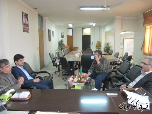 دیدار مدیرکل بیمه  روستایی و عشایری استان با فرماندار