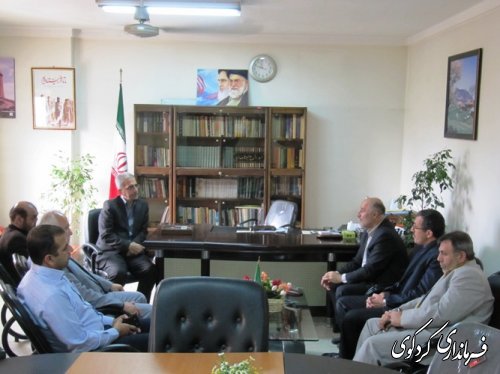 دیدار مدیرعامل شرکت پخش فرآورده های نفتی استان با فرماندار