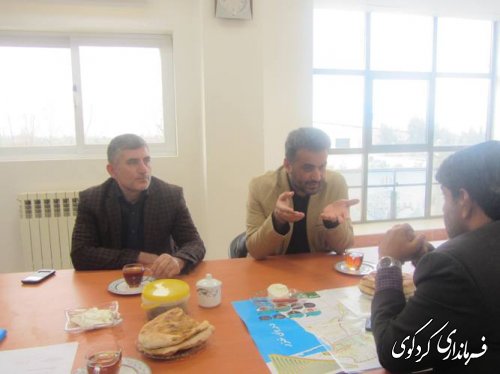جلسه هم اندیشی بخشدار با روسای ادارات