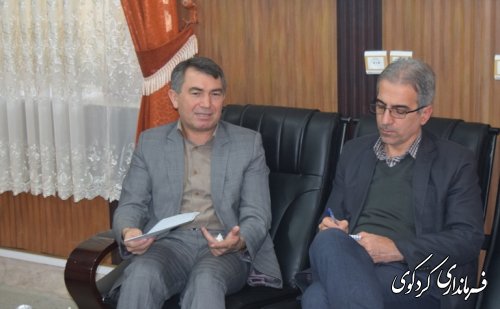 بازدید رییس مرکز حوزه انتخابیه  از ستاد انتخابات گمیشان