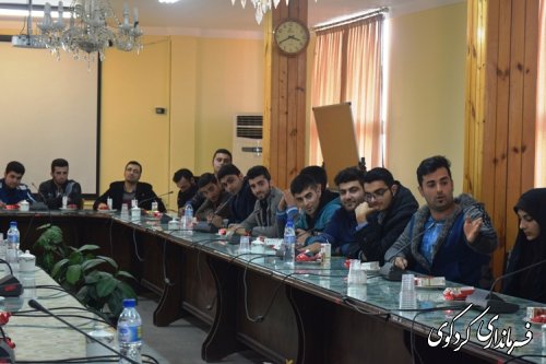 نشست صمیمی حضور حداکثری فرماندار و بخشدار با جوانان روستاهای بخش مرکزی شهرستان کردکوی