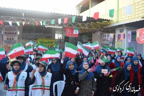 گلبانگ زنگ انقلاب در مدارس شهرستان کردکوی به صدا درآمد.