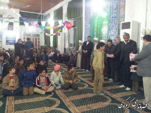 جشن پیروزی انقلاب با حضور رای اولی ها در روستای سرکلاته