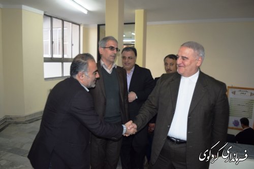 نشست گرم و صمیمی  استاندار گلستان با کارکنان و دست اندرکاران برگزاری انتخابات کردکوی
