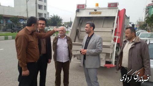 تحویل یک دستگاه خودروی حمل زباله به دهیاری روستای دنگلان
