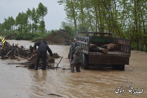بازدید فرماندر از آبگرفتگی جاده ها و معابر ( گزارش تصویری )