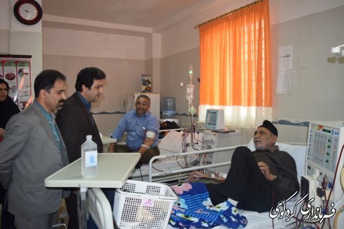 عیادت  معاون فرماندار کردکوی از بیماران دیالیزی شهرستان کردکوی