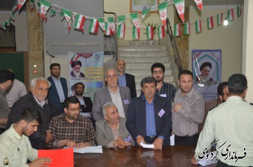 آقای رامین نورقلی پور با کسب رتبه اول راهی بهارستان گردید.