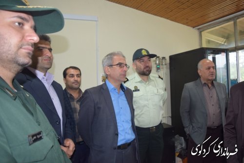 بازدید فرماندار کردکوی و اعضای شورای تامین شهرستان از دوربین های ترافیکی در حال نصب سطح شهر