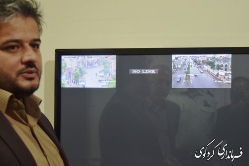 بازدید فرماندار کردکوی و اعضای شورای تامین شهرستان از دوربین های ترافیکی در حال نصب سطح شهر