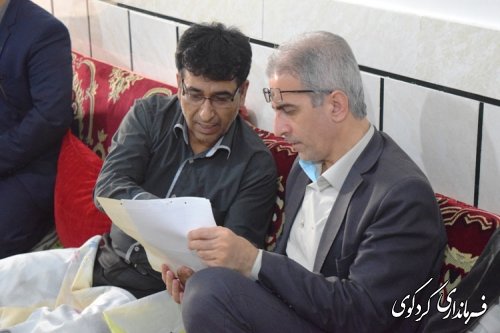 مجتبی جمالی فرماندار کردکوی با چند تن از جانبازان جنگ تحمیلی دیدارکرد