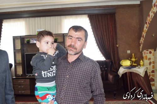 مجتبی جمالی فرماندار کردکوی با چند تن از جانبازان جنگ تحمیلی دیدارکرد