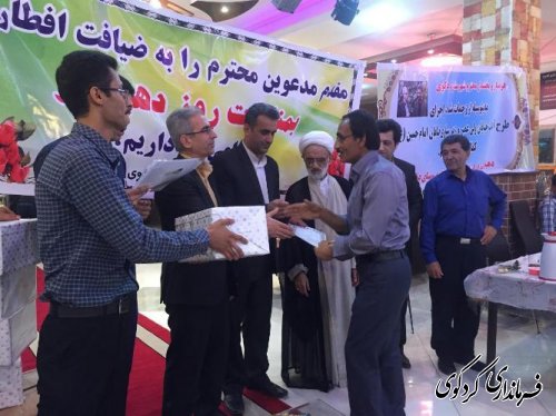 تقدیر و تجلیل از دهیاران بخش مرکزی از سوی فرماندار، امام جمعه شهرستان و بخشدار مرکزی کردکوی