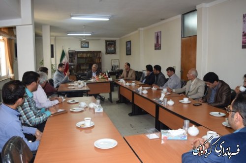 نشست مشترک مجتبی جمالی فرماندار و اداره میراث فرهنگی و گردشگری با سرمایه گذاران در بخش گردشگری