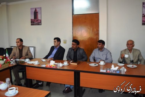 نشست مشترک مجتبی جمالی فرماندار و اداره میراث فرهنگی و گردشگری با سرمایه گذاران در بخش گردشگری