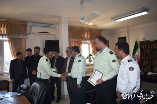 برگزاری نشست مشترک کارکنان  نیروی انتظامی با فرماندار کردکوی