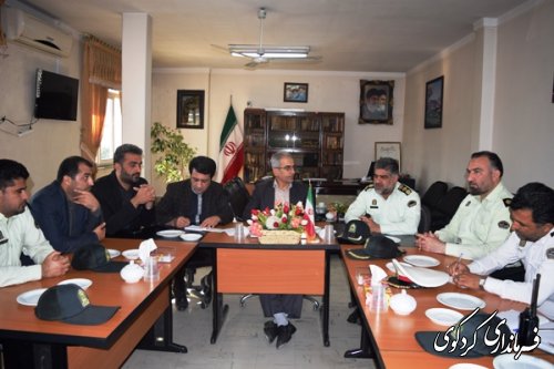 برگزاری نشست مشترک کارکنان  نیروی انتظامی با فرماندار کردکوی
