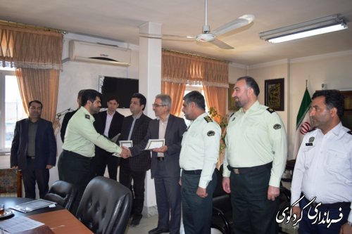 برگزاری نشست مشترک کارکنان  نیروی انتظامی با فرماندار کردکوی
