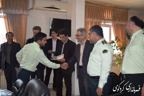 برگزاری نشست مشترک کارکنان  نیروی انتظامی با فرماندار کردکوی