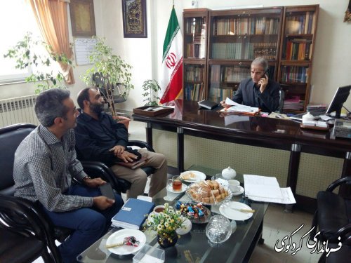 دیدار و ملاقات حضوری فرماندار با تعدادی از شهروندان مراجعه کننده به فرمانداری