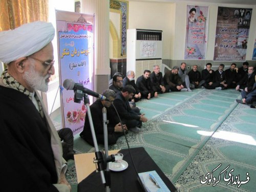 معرفت و بصیرت آیت الله هاشمی رفسنجانی  قابل ستایش و ستودنی است.