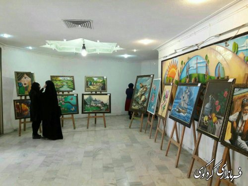 افتتاح نمایشگاه اثار نقاشی "موسسه هنری اثر" در سالن ارشاد اسلامی در اولین روز دهه فجر ،