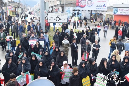 حضور معاون سیاسی امنیتی استاندار در راهپیمایی 22 بهمن کردکوی