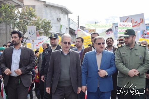 حضور معاون سیاسی امنیتی استاندار در راهپیمایی 22 بهمن کردکوی